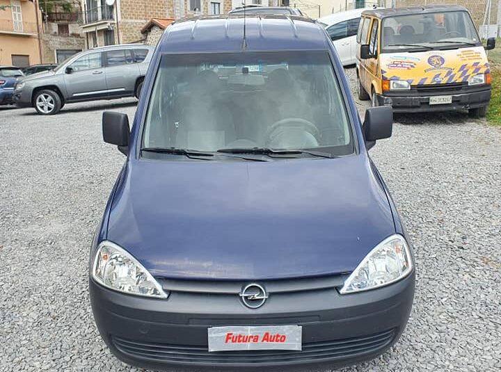 Opel kombo 1.6 Metano