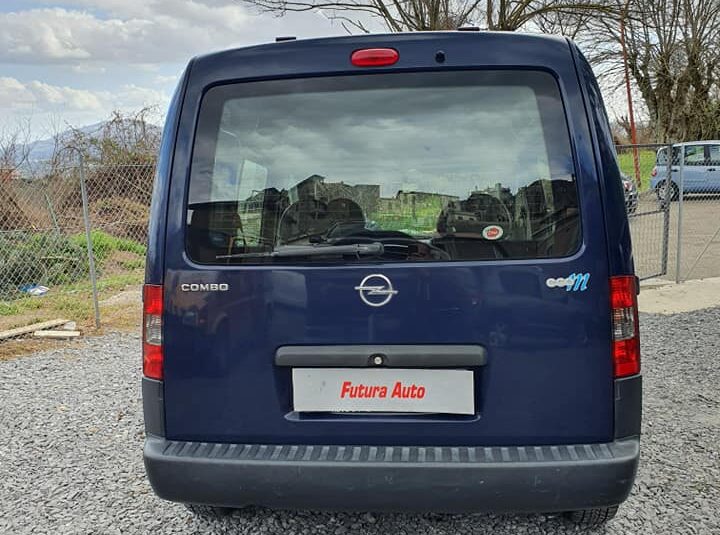 Opel kombo 1.6 Metano