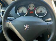 Peugeot 207 1.4 Vti