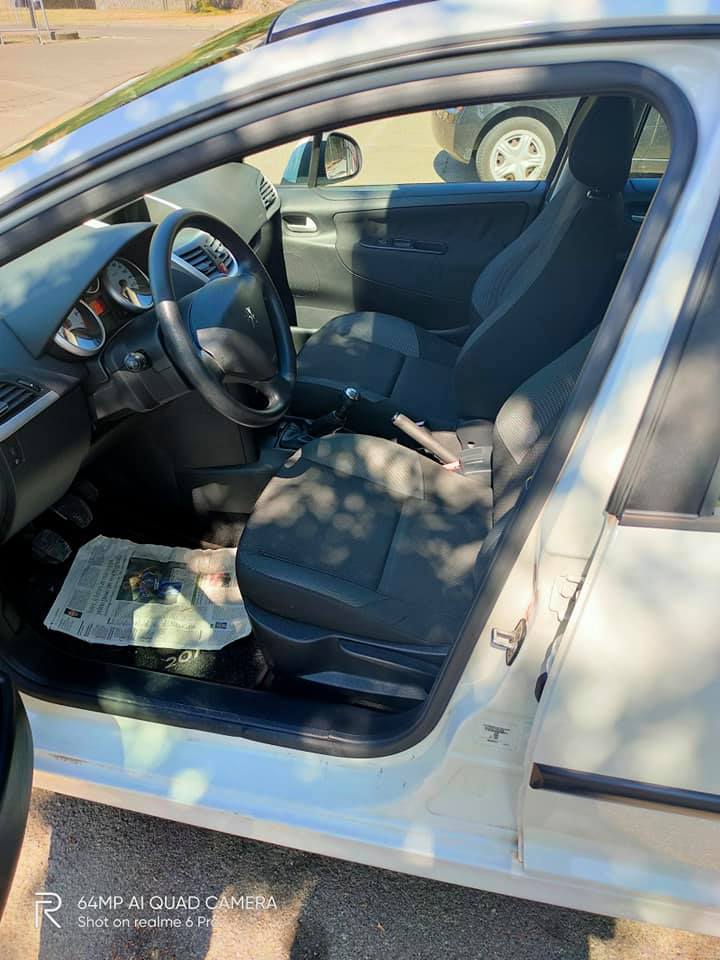 Peugeot 207 1.4 Vti