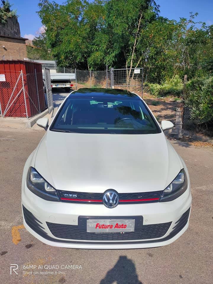 Volkswagen Golf VII GTD