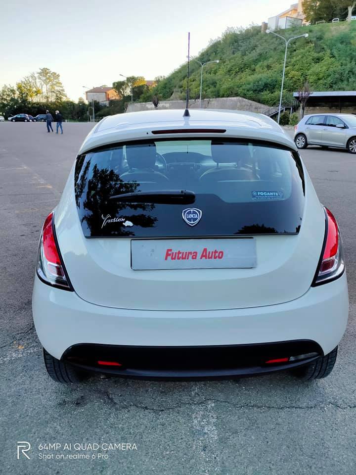 Lancia Ypsilon 900 cc Twin Air Metano