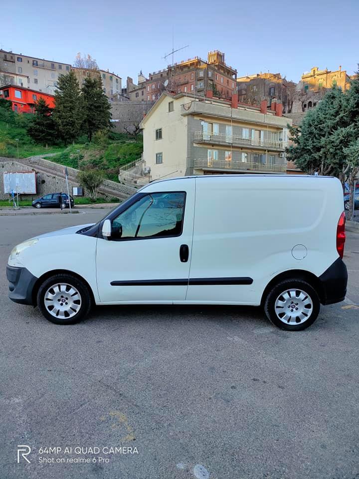Fiat Doblò 1.4 Turbo Natural Power