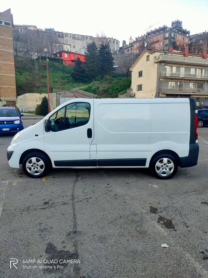 Opel Vivaro 2.0 dci