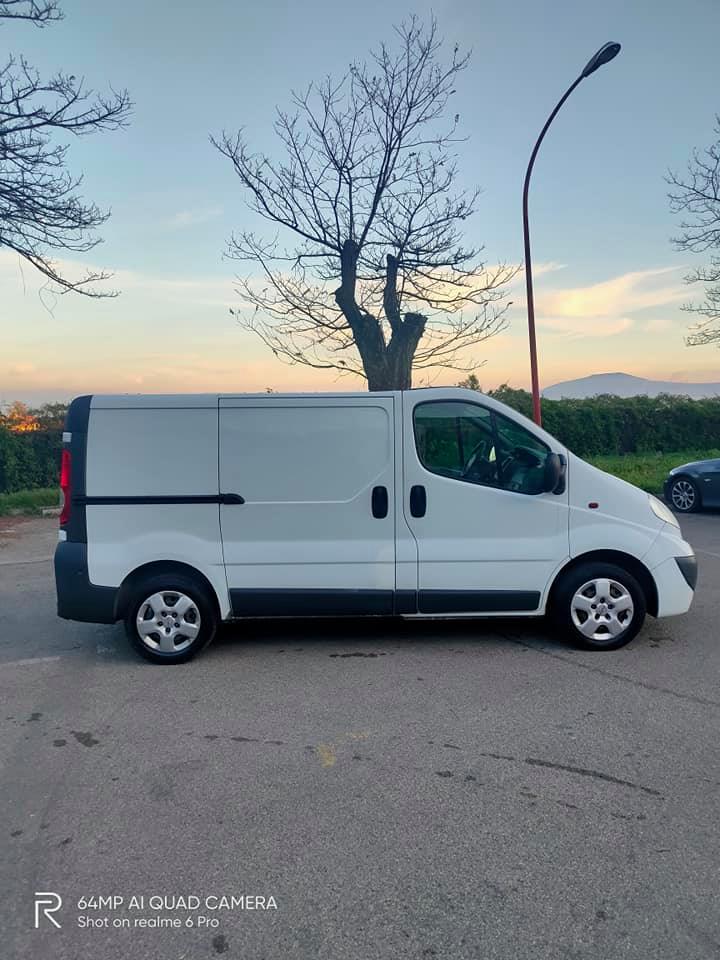 Opel Vivaro 2.0 dci