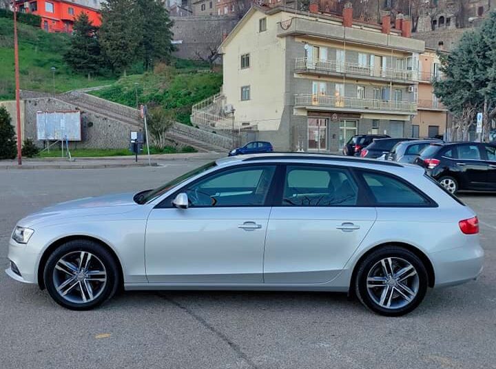 Audi A4 Avant 2.0 tdi 150 cv Multitronic