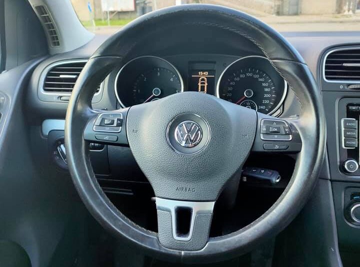 Volkswagen Golf VI 1.6 tdi