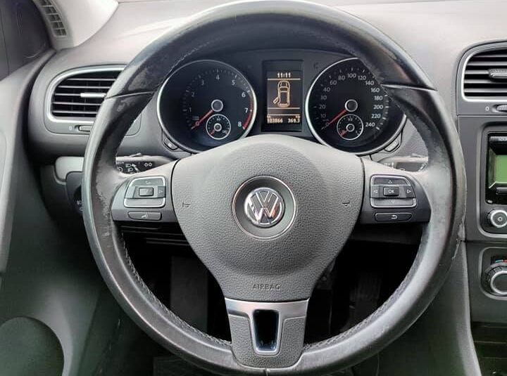 Volkswagen Golf VI 1.4 tsi