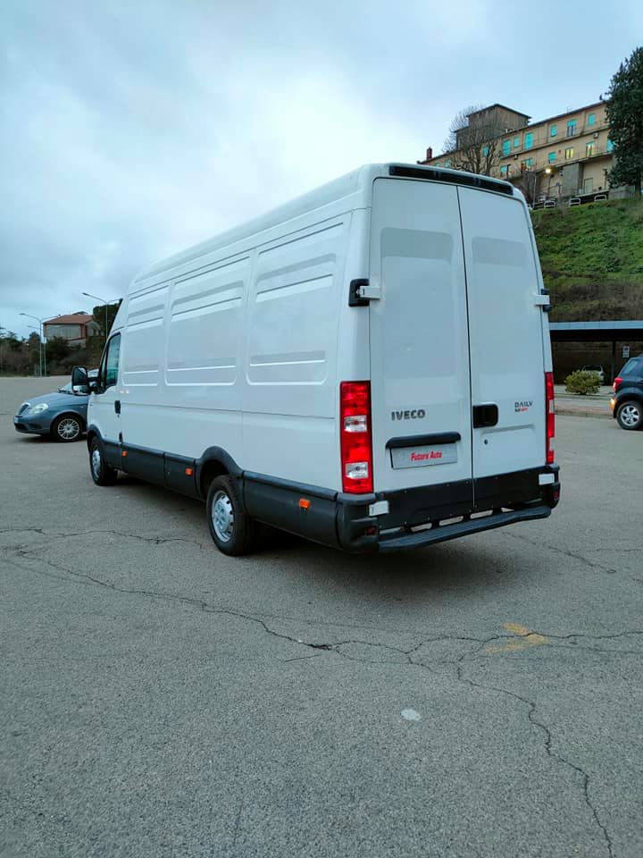 Iveco Daily 3.0 htp 35S18 L3H3