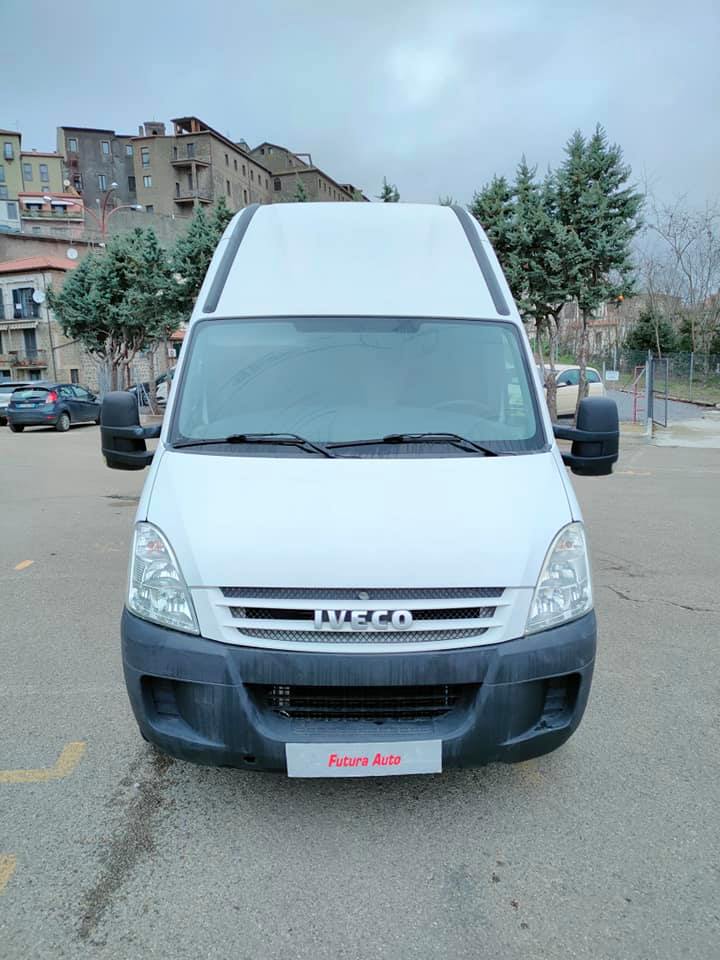 Iveco Daily 3.0 htp 35S18 L3H3