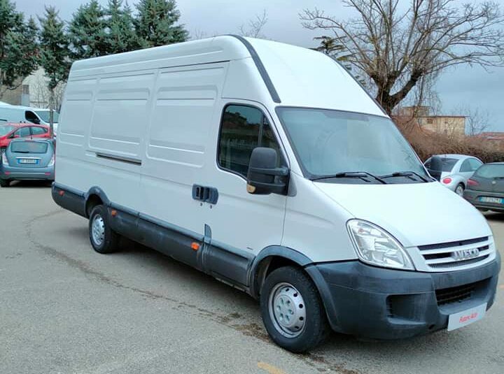 Iveco Daily 3.0 htp 35S18 L3H3