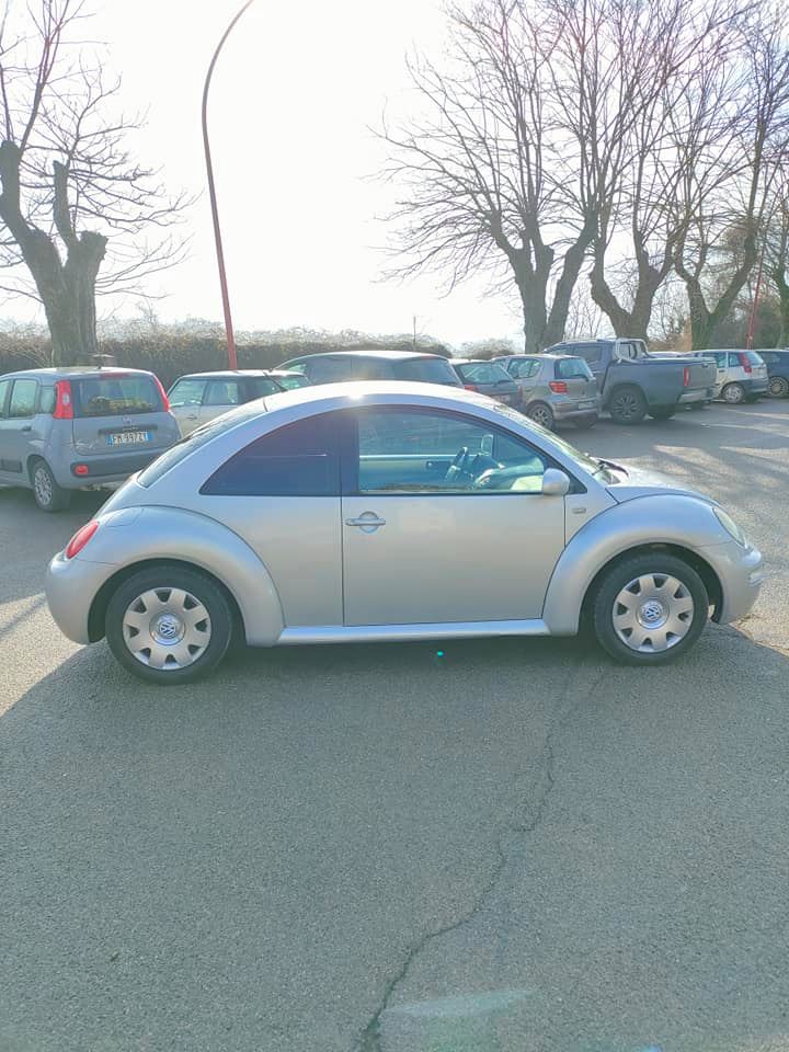 Volkswagen New Beetle 1.6 benzina/gpl