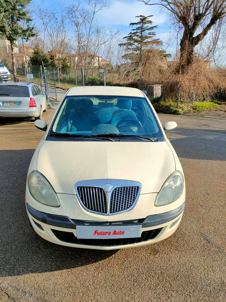 Lancia Ypsilon 1.3 Multijet