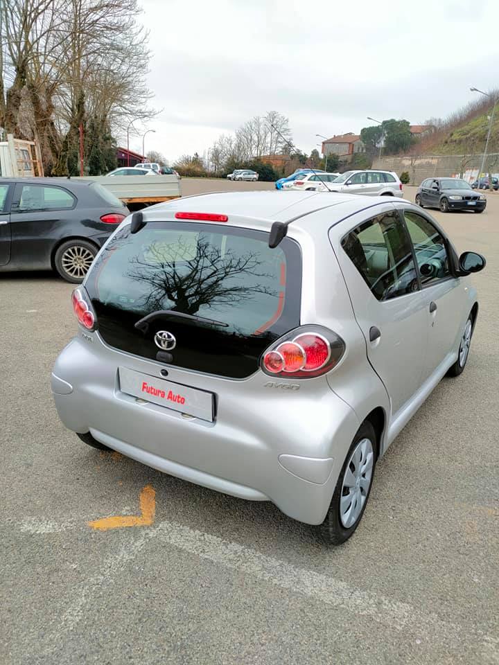Toyota Aygo Connect