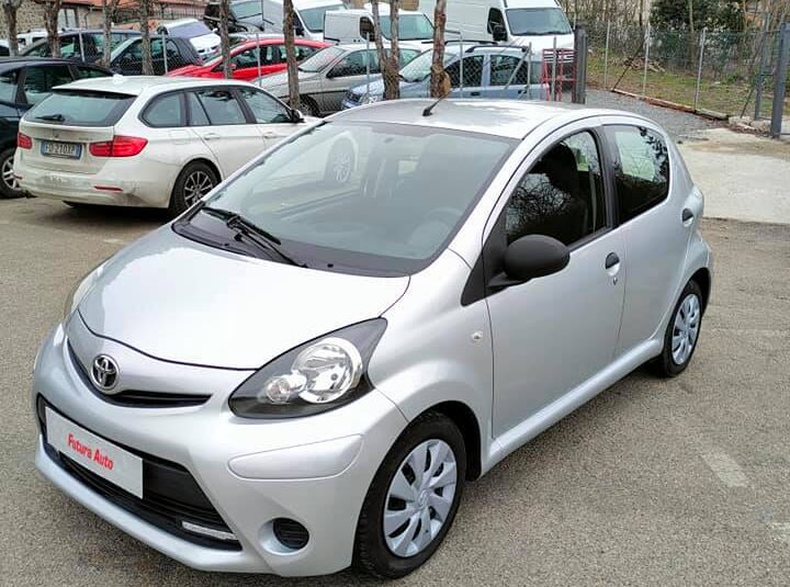 Toyota Aygo Connect