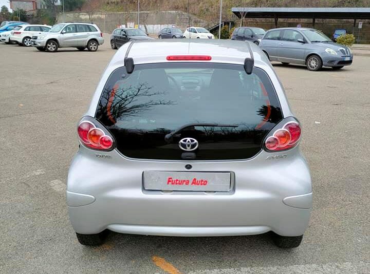 Toyota Aygo Connect