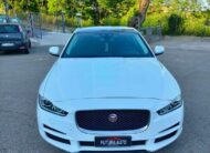 Jaguar XE 2.0 d Automatica Business