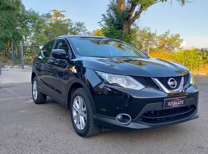 Nissan Qashqai Pure Drive 1.5 dci 110 CV