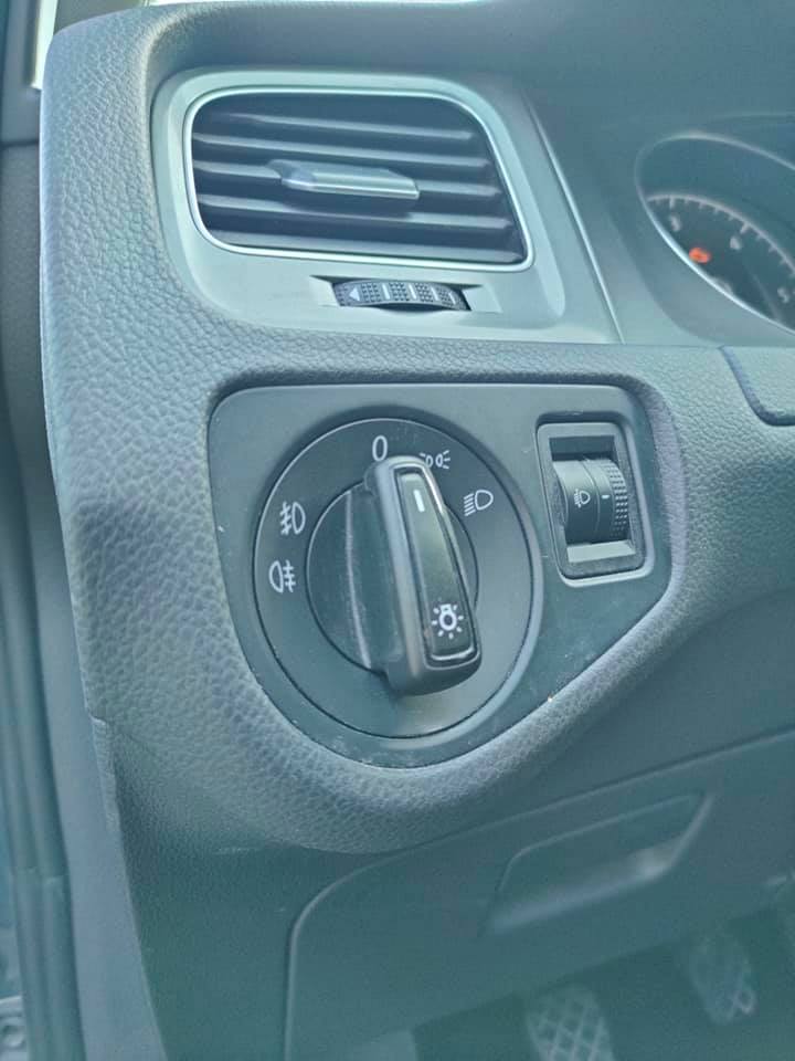 Volkswagen Golf VII 1.6 TDI 90 CV Tech & Sound BlueMotion