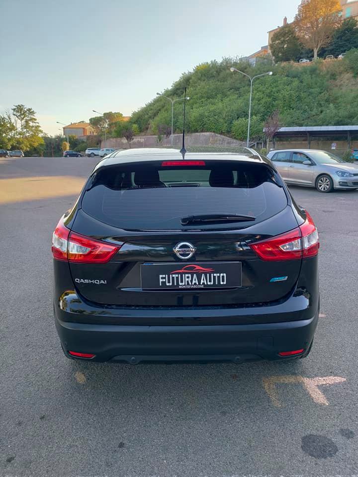 Nissan Qashqai Pure Drive 1.5 dci 110 CV