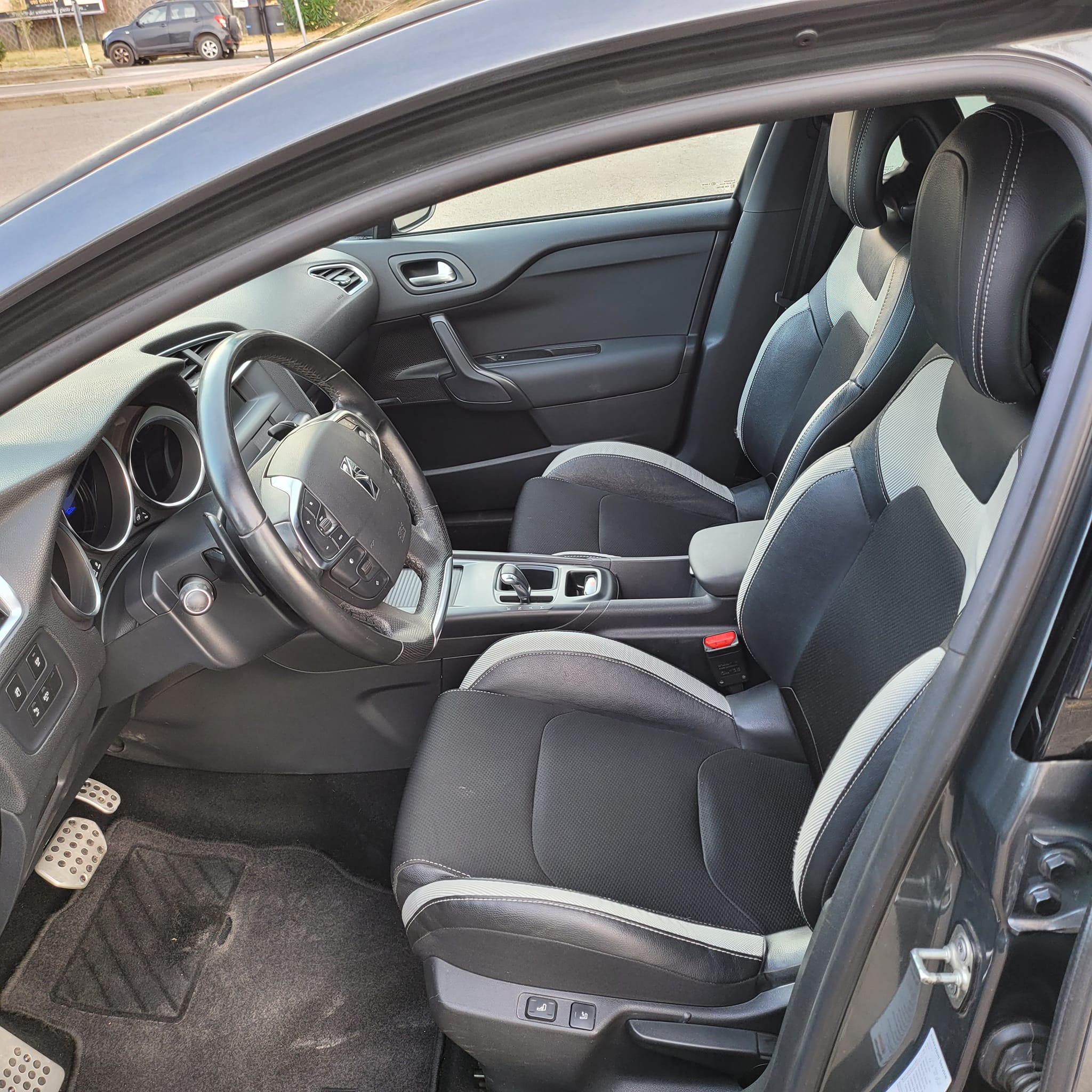 CITROEN DS4 1.6 HDI AUTOMATICO