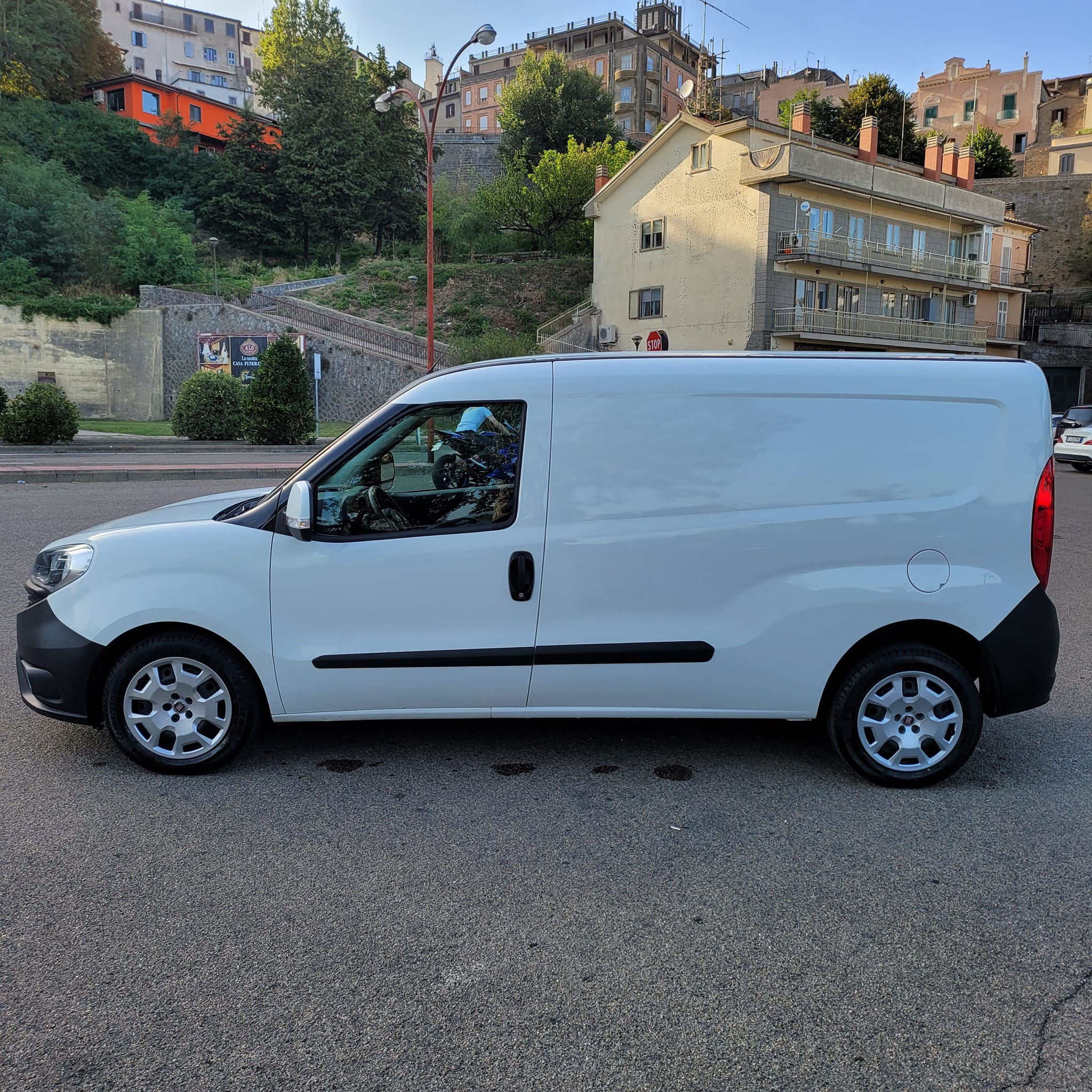 FIAT DOBLO’MAXI CARGO 1.6 MULTIJET