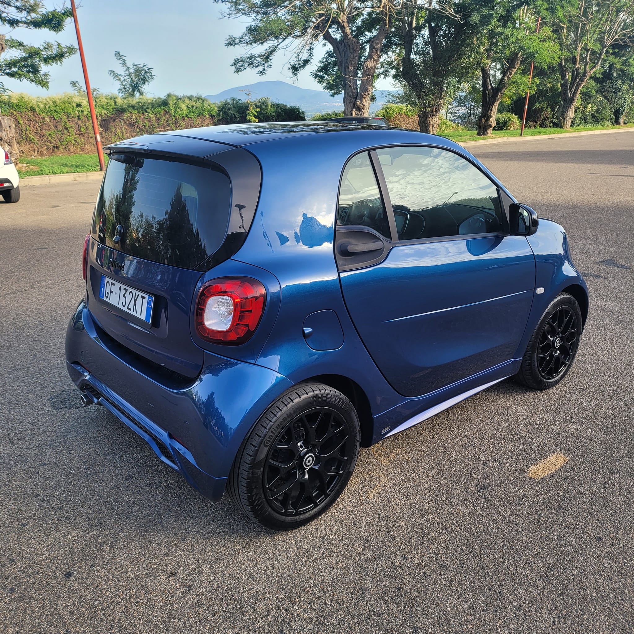 SMART FORTWO 0.9 TURBO BRABUS