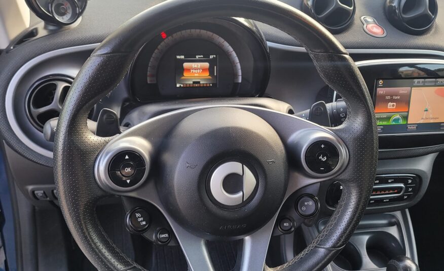 SMART FORTWO 0.9 TURBO BRABUS