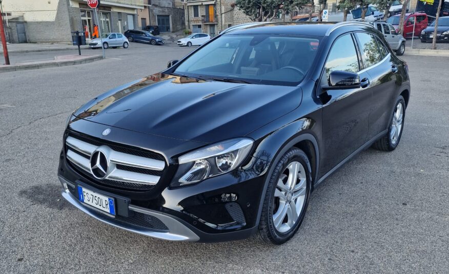 MERCEDES GLA 180 CDI SPORT