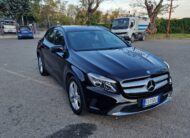 MERCEDES GLA 180 CDI SPORT