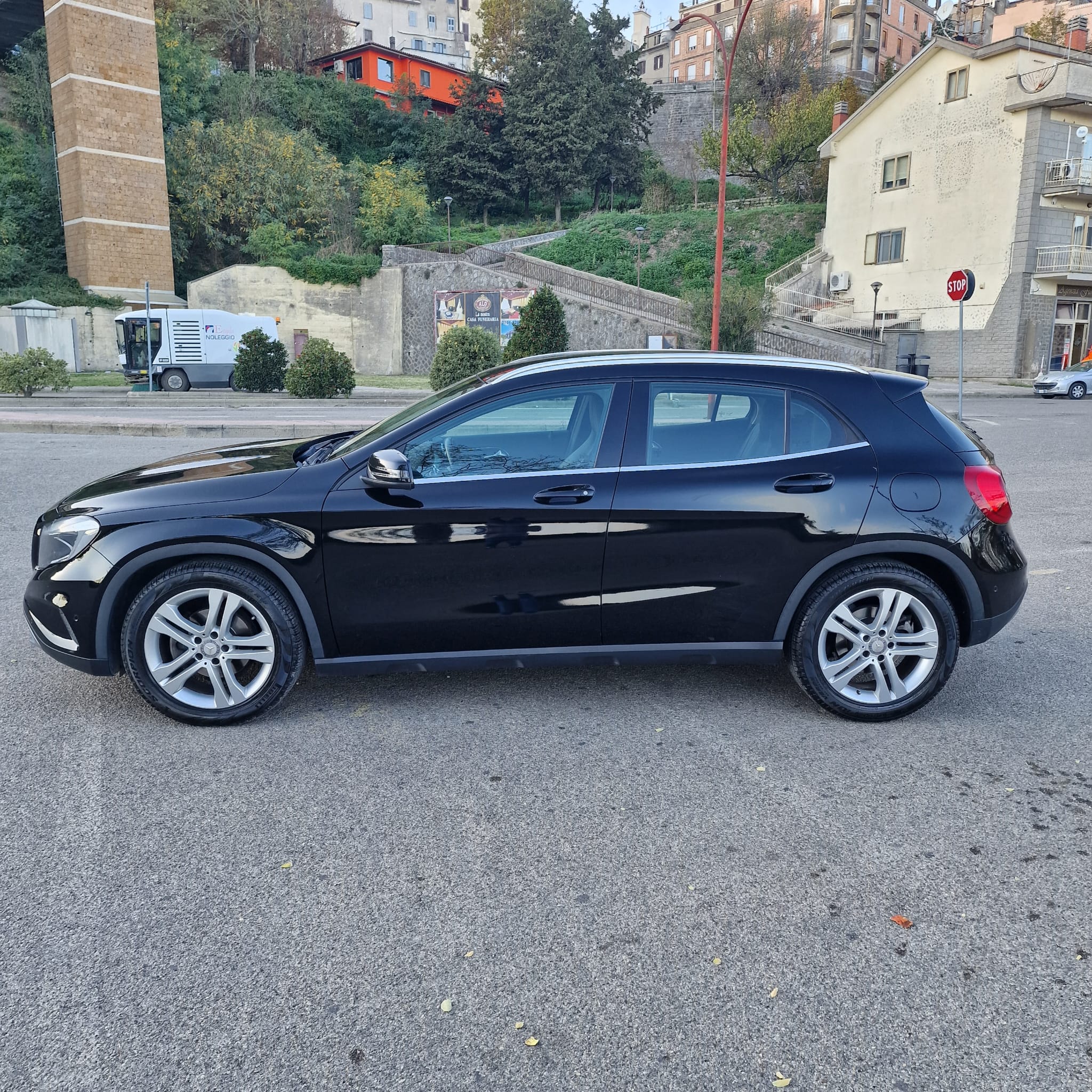 MERCEDES GLA 180 CDI SPORT