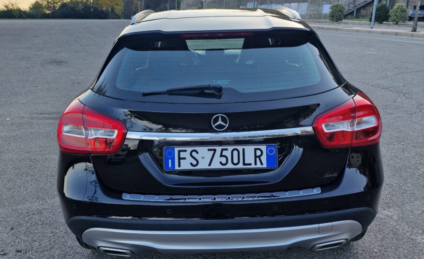 MERCEDES GLA 180 CDI SPORT