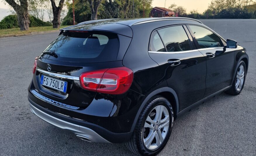 MERCEDES GLA 180 CDI SPORT