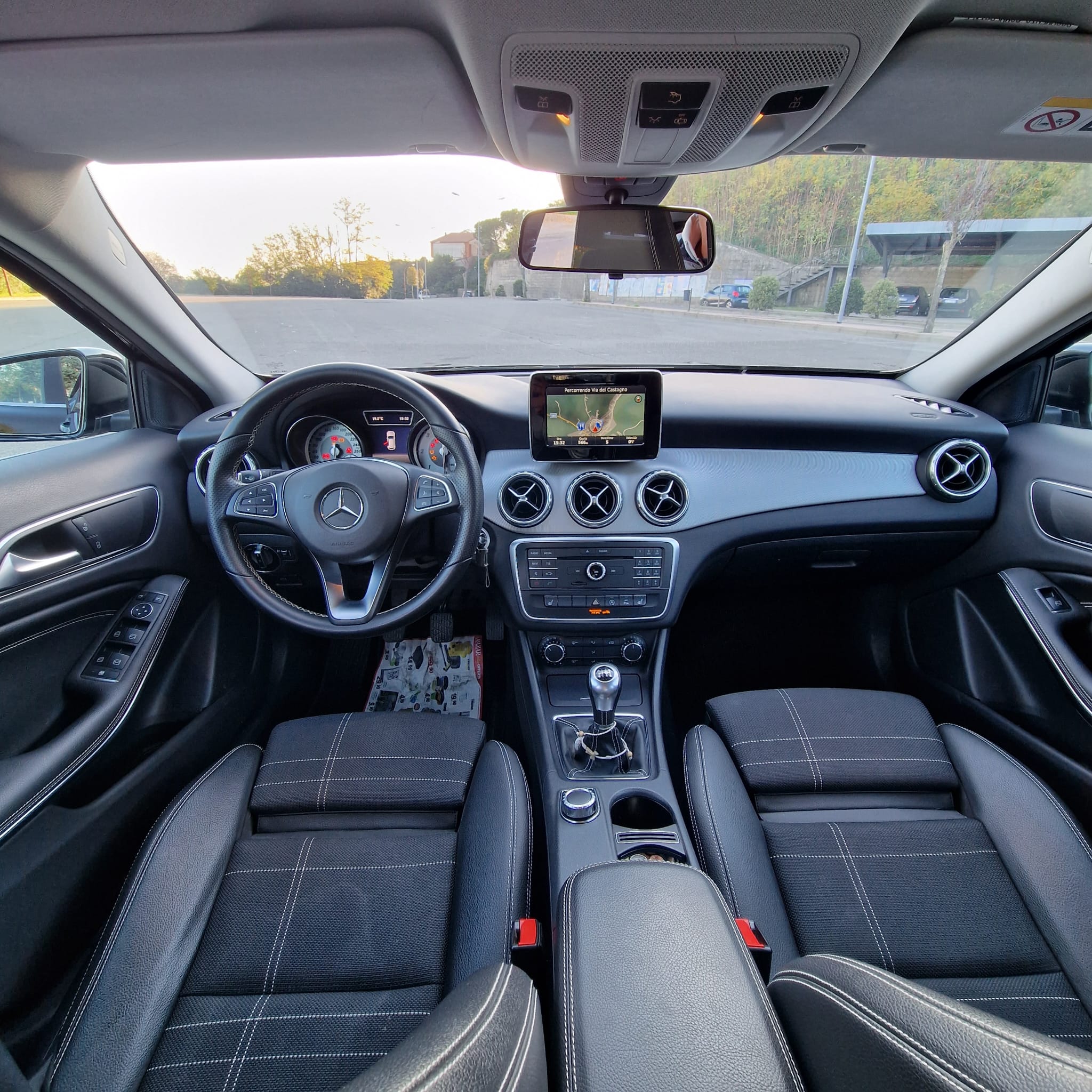 MERCEDES GLA 180 CDI SPORT