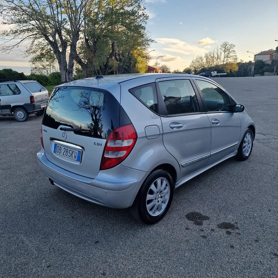 Mercedes Classe A 180 cdi Automatica Classic