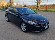 Volvo V40 D2