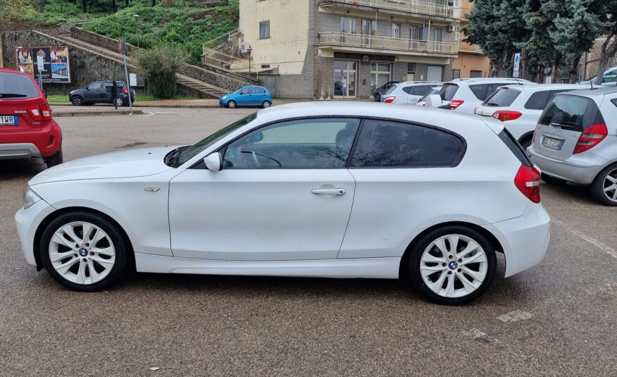 Bmw 120 d Attiva M SPORT