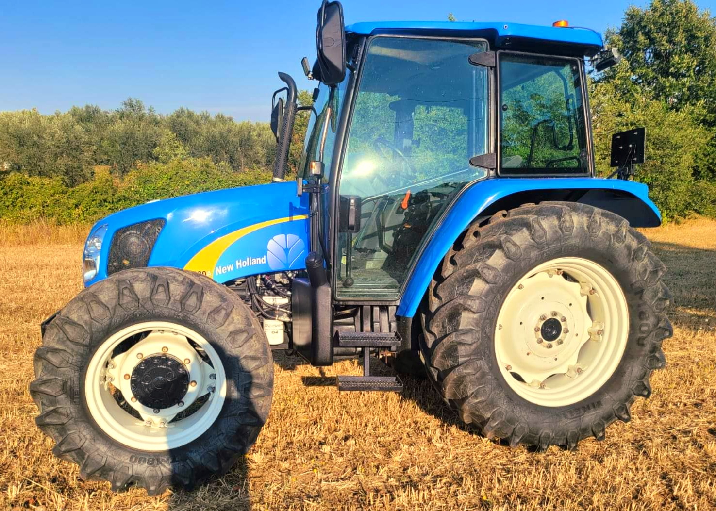 New Holland TL 100
