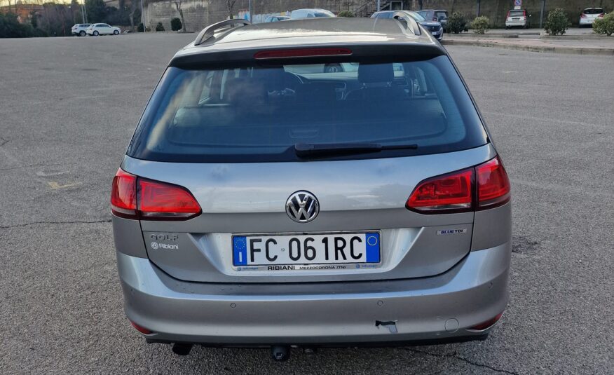 Volkswagen Golf VII Variant