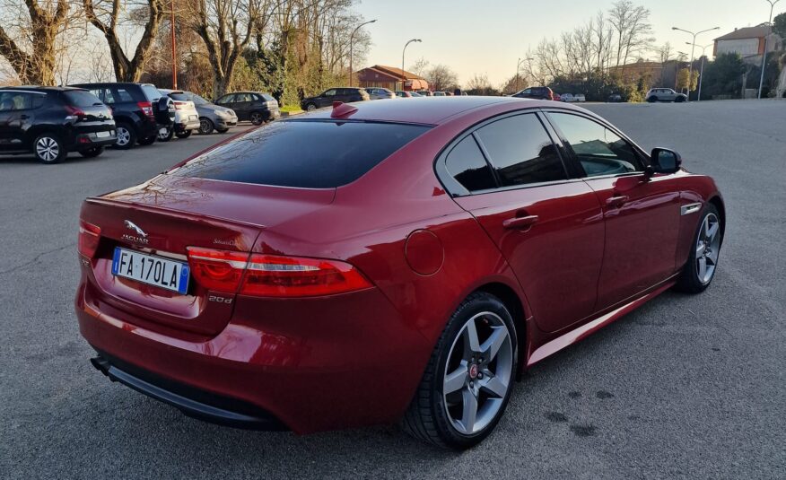 JAGUAR XE 2.0 D