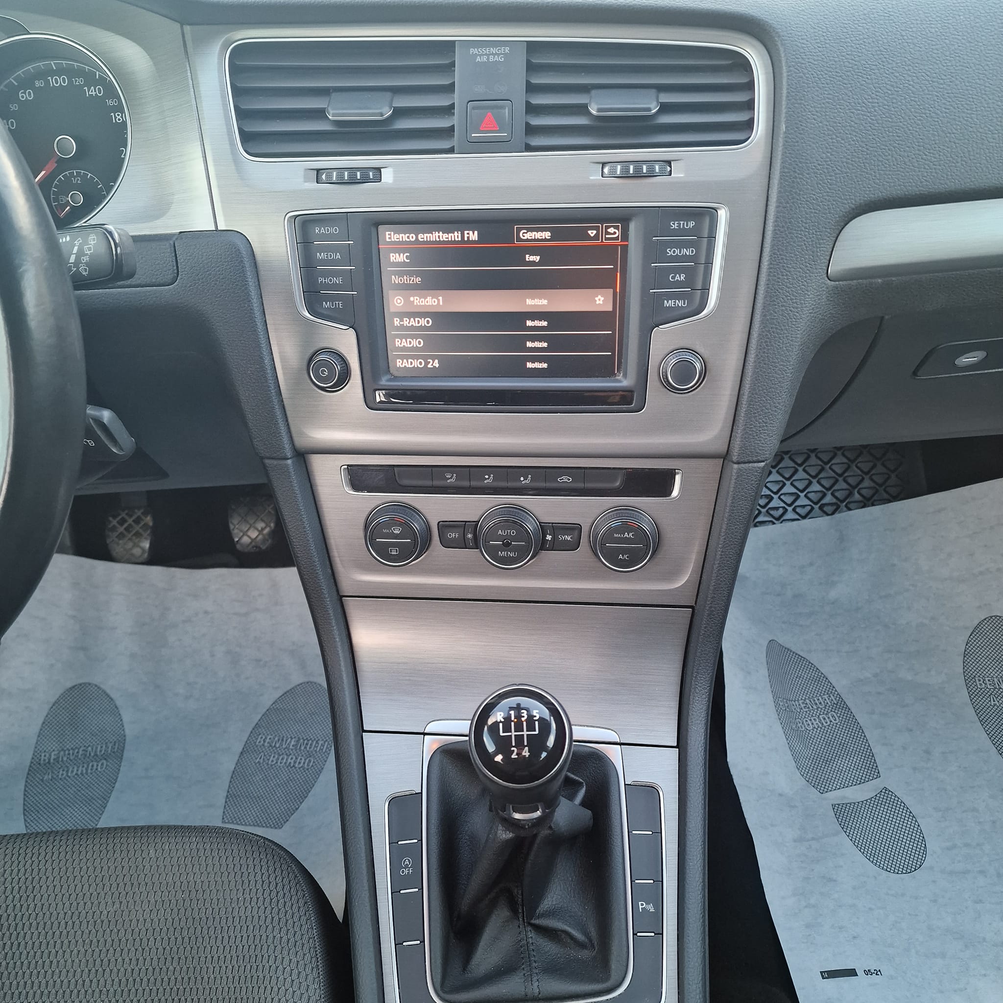 Volkswagen Golf VII Variant