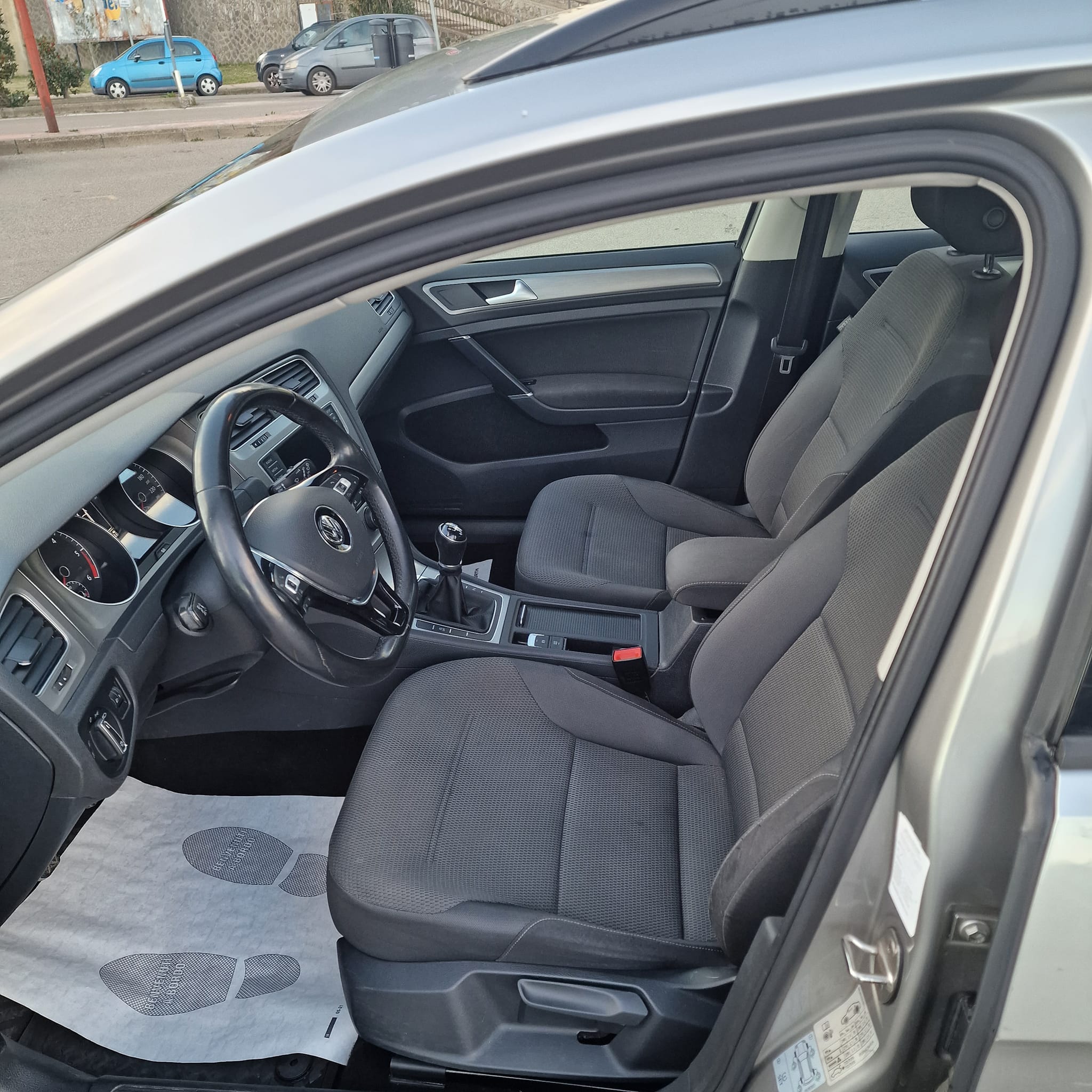 Volkswagen Golf VII Variant