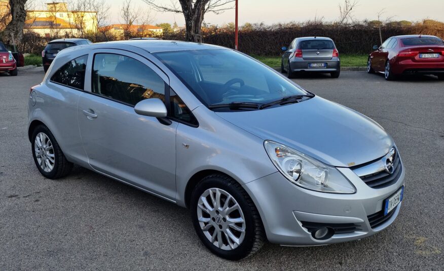 Opel Corsa 1.2