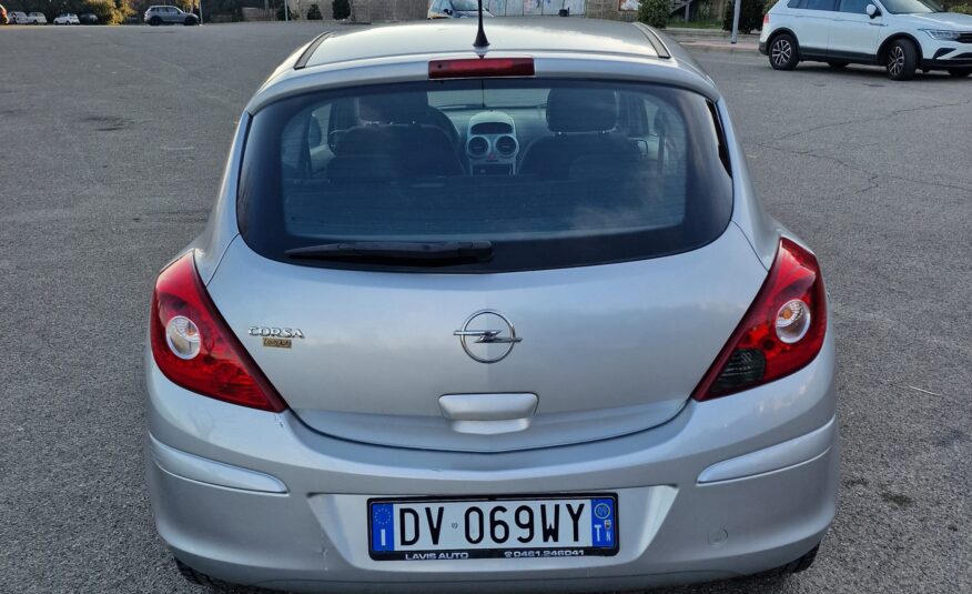 Opel Corsa 1.2