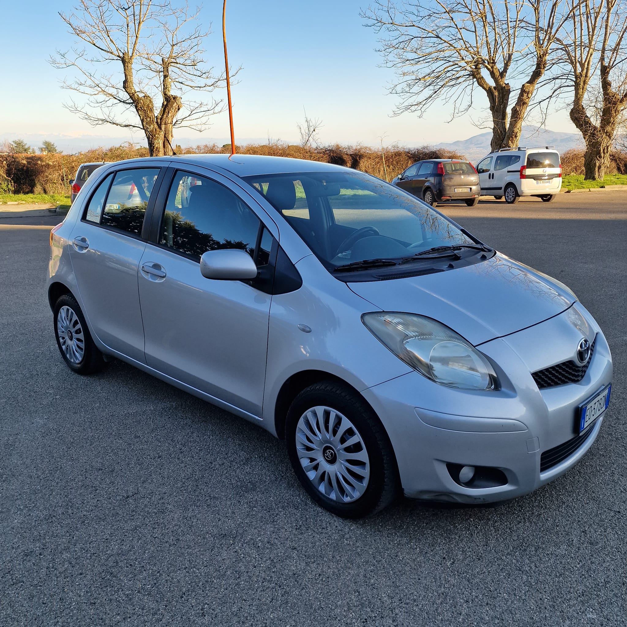Toyota Yaris 1.3 Gpl
