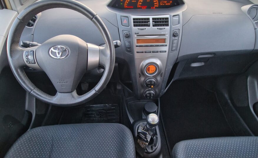 Toyota Yaris 1.3 Gpl