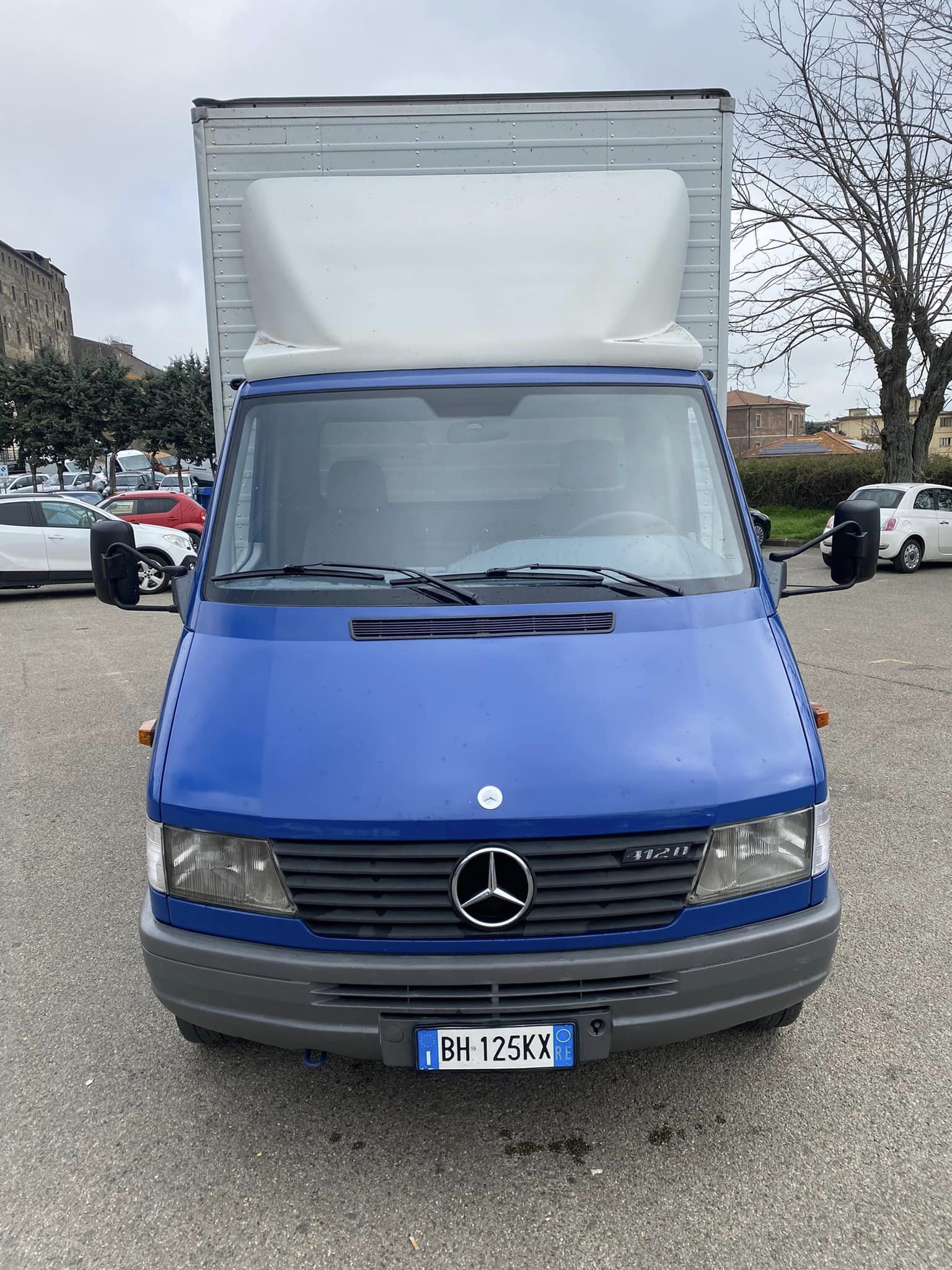 Mercedes-Benz Sprinter