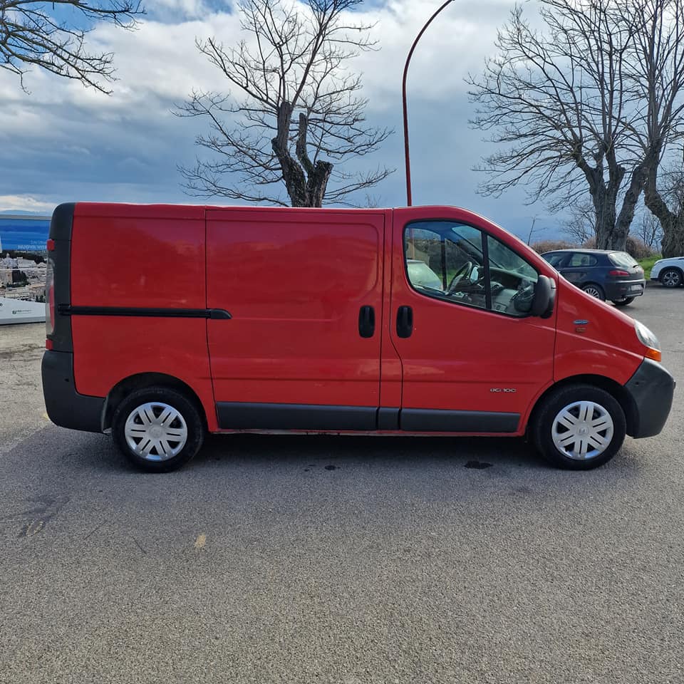 Renault Trafic 100 dci