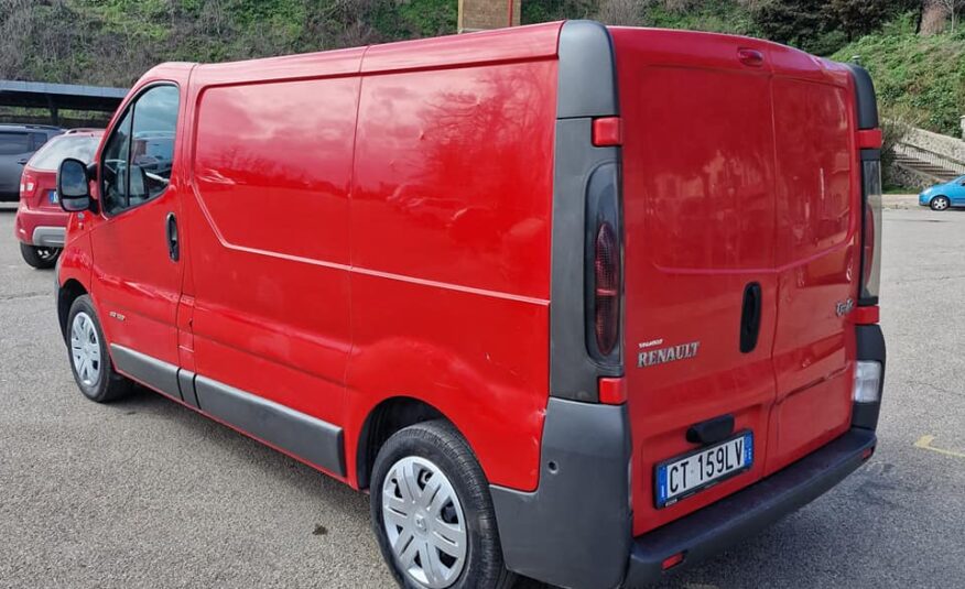 Renault Trafic 100 dci