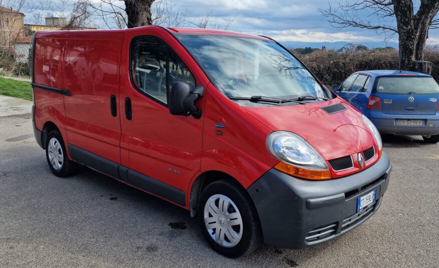 Renault Trafic 100 dci